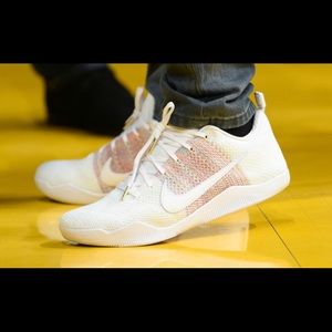 white horse kobe 11
